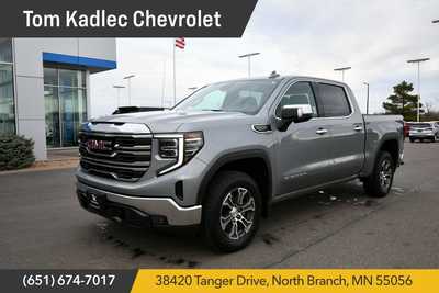 2024 GMC 1500 Crew Cab, $44300. Photo 1