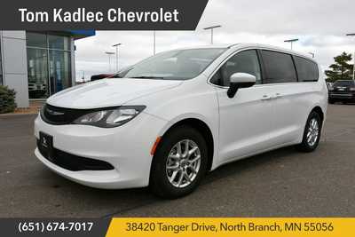 2022 Chrysler Voyager, $18750. Photo 1