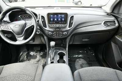 2023 Chevrolet Equinox, $23500. Photo 3