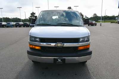 2015 Chevrolet Van,Cargo, $15750. Photo 11