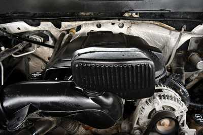 2016 Chevrolet 2500 Crew Cab, $32250. Photo 12