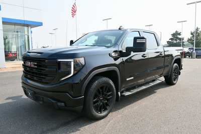 2023 GMC 1500 Crew Cab, $43500. Photo 2