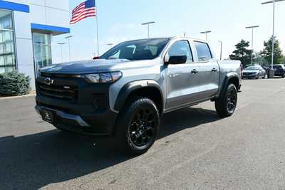 2026 Chevrolet Colorado Crew Cab, $45920. Photo 2
