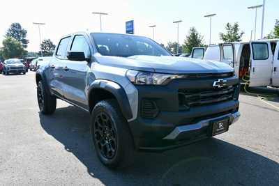 2026 Chevrolet Colorado Crew Cab, $45920. Photo 8