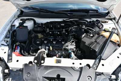 2013 Chevrolet Impala, $5000. Photo 12