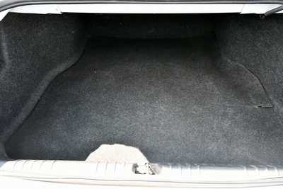 2013 Chevrolet Impala, $5000. Photo 7