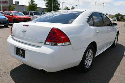2013 Chevrolet Impala, $5000. Photo 8