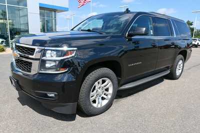 2016 Chevrolet Suburban, $14000. Photo 2