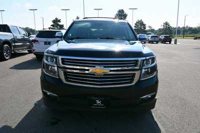 2015 Chevrolet Suburban, $18500. Photo 11