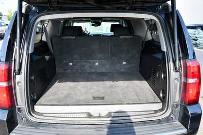 2015 Chevrolet Suburban, $18500. Photo 7