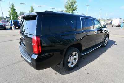 2015 Chevrolet Suburban, $18500. Photo 8