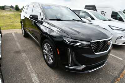2023 Cadillac XT6, $43375. Photo 3