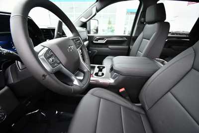 2025 Chevrolet 3500 Crew Cab, $70730. Photo 12