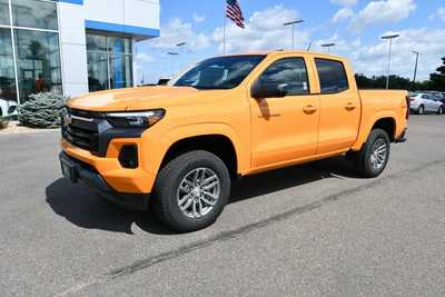 2026 Chevrolet Colorado Crew Cab, $42060. Photo 2