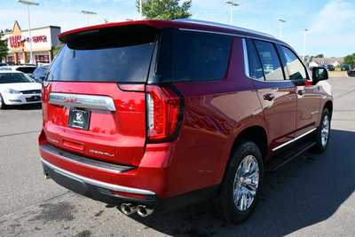 2024 GMC Yukon, $74750. Photo 9