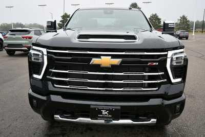 2025 Chevrolet 3500 Crew Cab, $63140. Photo 10