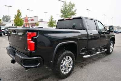 2025 Chevrolet 3500 Crew Cab, $63140. Photo 7