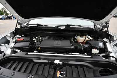 2021 Chevrolet 1500 Crew Cab, $35500. Photo 12