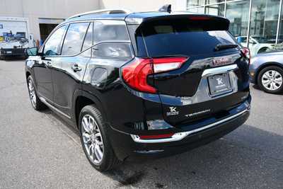 2022 GMC Terrain, $29750. Photo 4