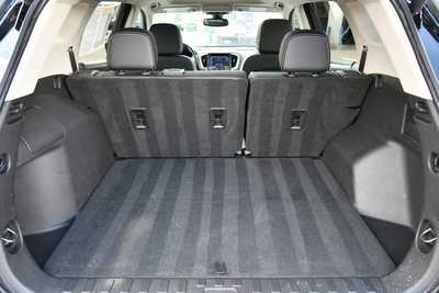 2022 GMC Terrain, $29750. Photo 6