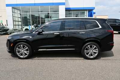 2023 Cadillac XT6, $42750. Photo 4