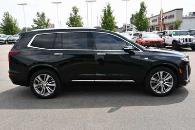 2023 Cadillac XT6, $42750. Photo 9