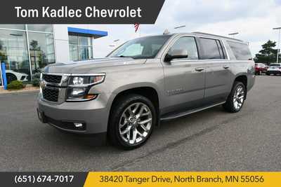 2017 Chevrolet Suburban, $17750. Photo 1