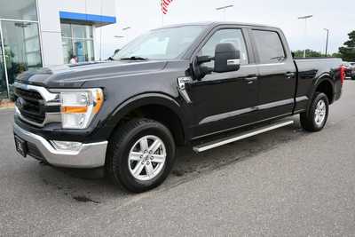 2021 Ford F150 Crew Cab, $35000. Photo 2