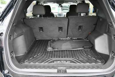 2023 Chevrolet Equinox, $24250. Photo 7