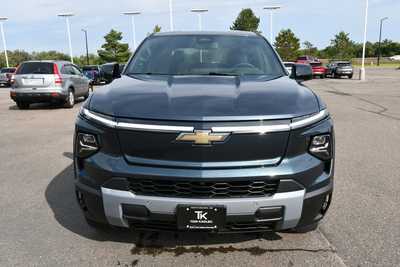 2026 Chevrolet 1500 Crew Cab, $73822. Photo 12