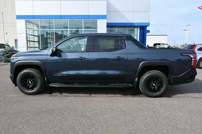 2026 Chevrolet 1500 Crew Cab, $73822. Photo 4