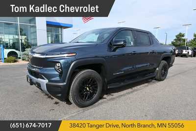 2026 Chevrolet 1500 Crew Cab, $73822. Photo 1