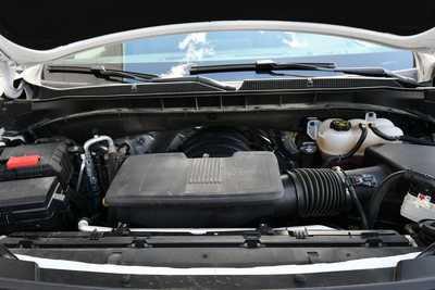 2023 Chevrolet Suburban, $51250. Photo 11