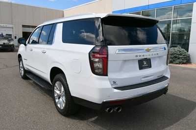 2023 Chevrolet Suburban, $51250. Photo 4