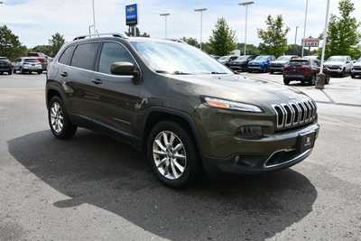 2015 Jeep Cherokee, $9500. Photo 10