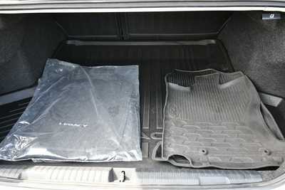 2020 Subaru Legacy, $21325. Photo 7
