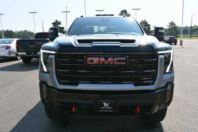 2024 GMC 2500 Crew Cab, $82000. Photo 12