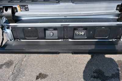 2024 GMC 2500 Crew Cab, $82000. Photo 8