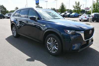 2025 Mazda CX-90, $33750. Photo 10