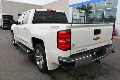 2014 Chevrolet 1500 Crew Cab, $14000. Photo 5