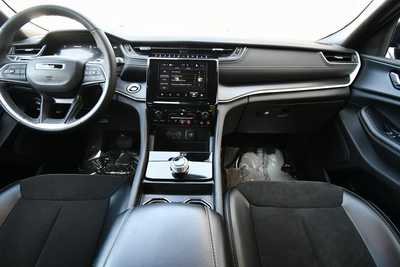 2024 Jeep Grand Cherokee, $34600. Photo 3