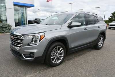 2024 GMC Terrain, $24000. Photo 2