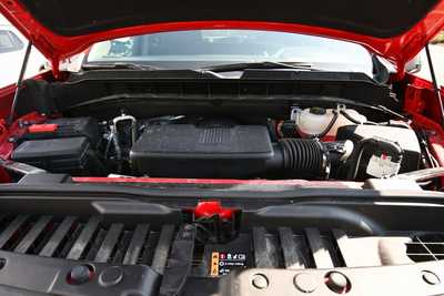 2025 Chevrolet 1500 Crew Cab, $43990. Photo 12