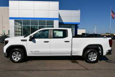 2024 GMC 1500 Crew Cab, $38359. Photo 4