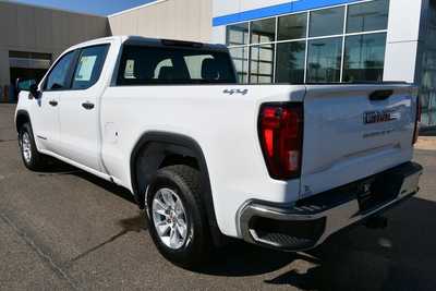 2024 GMC 1500 Crew Cab, $38359. Photo 5