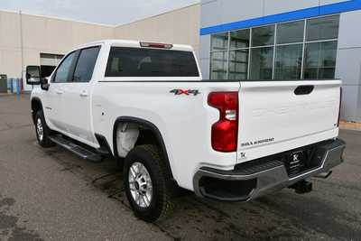 2024 Chevrolet 2500 Crew Cab, $51250. Photo 5