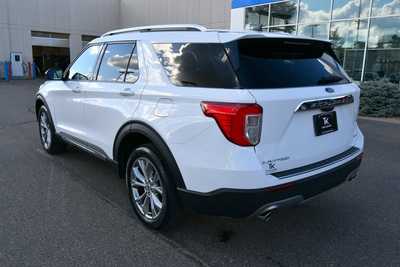2023 Ford Explorer, $32800. Photo 5