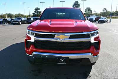 2026 Chevrolet 1500 Crew Cab, $57836. Photo 11