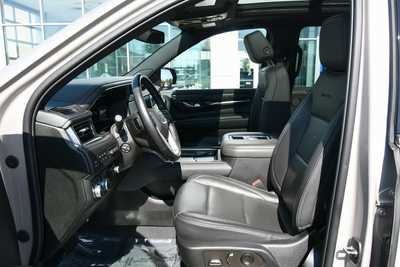 2022 GMC Yukon XL, $62448. Photo 12