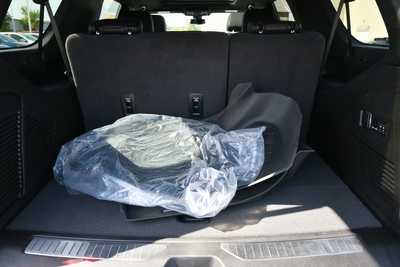 2022 GMC Yukon XL, $62448. Photo 7